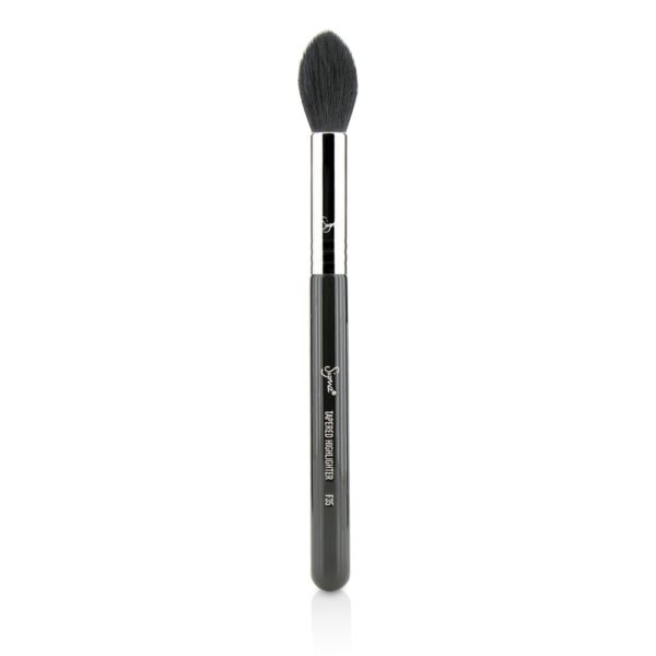 21702269009-1-600x600 F35 Tapered Highlighter Brush - Image 1