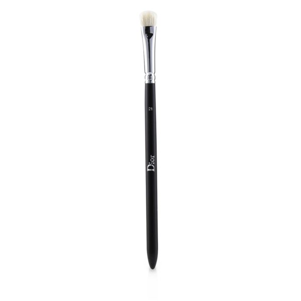 Backstage Eyeshadow Shader Brush N21