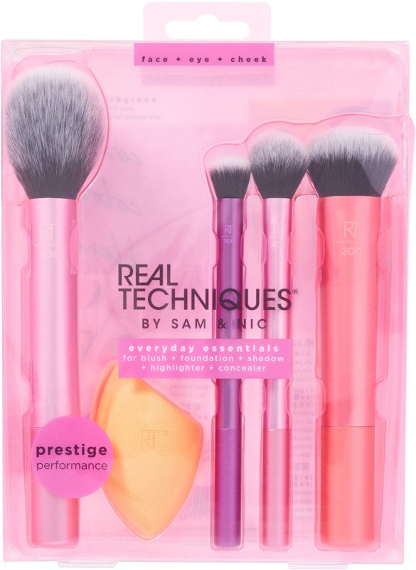 2534700 Everyday Essentials - Image 1