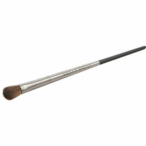 Ud Pro Iconic Eyeshadow Brush